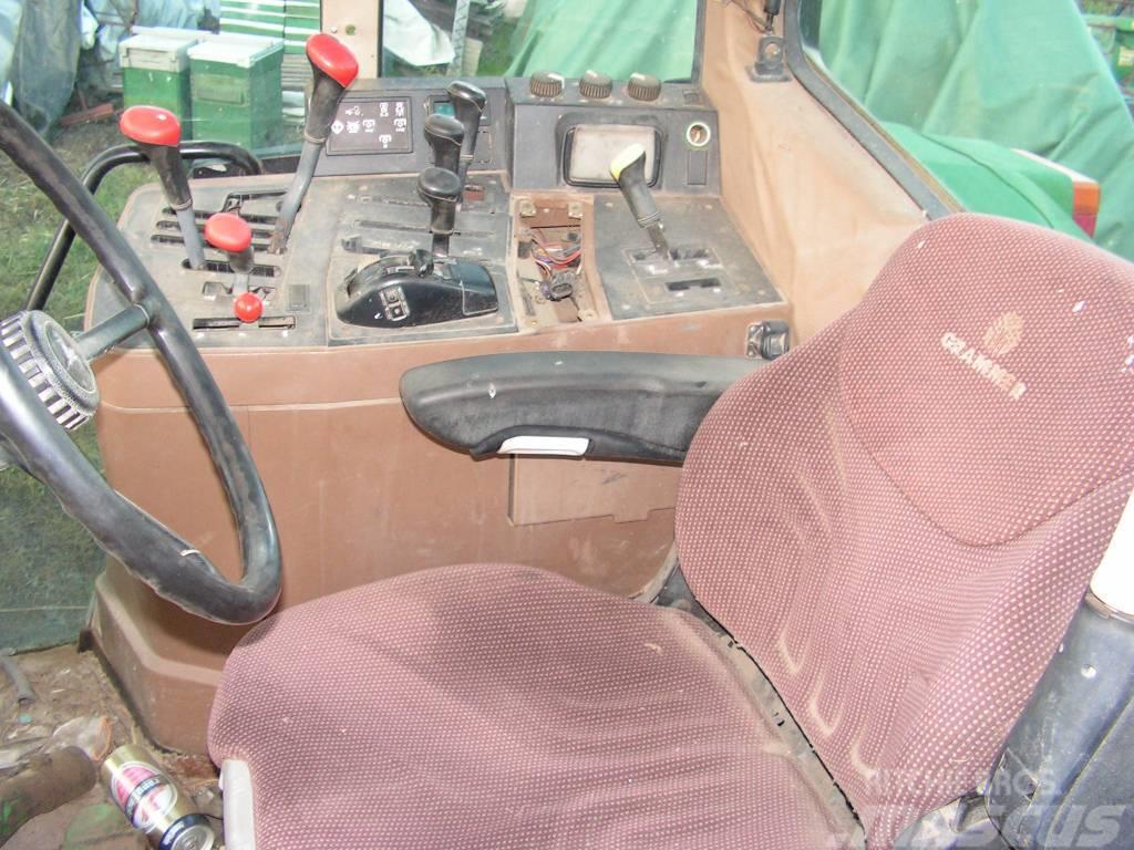 John Deere 6800 Cits traktoru papildaprīkojums