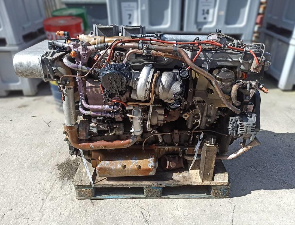 MAN D2066 LOH26 EEV 320 Engine Repair Lion's Coach Dzinēji