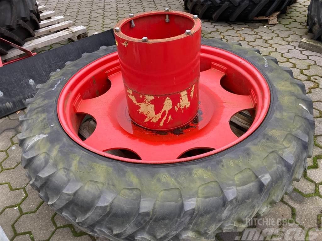 Alliance 1 x Zwillingsrad 13.6R48 Other tractor accessories