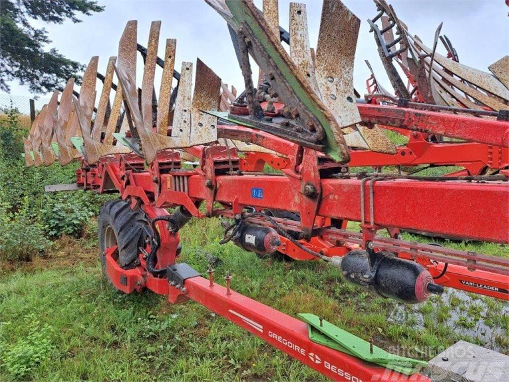 Gregoire-Besson SPMFW-Y8 Conventional ploughs