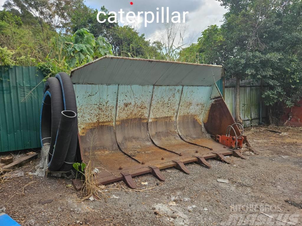Komatsu Hitachi Caterpillar Liebherr Various sizes Crawler excavators