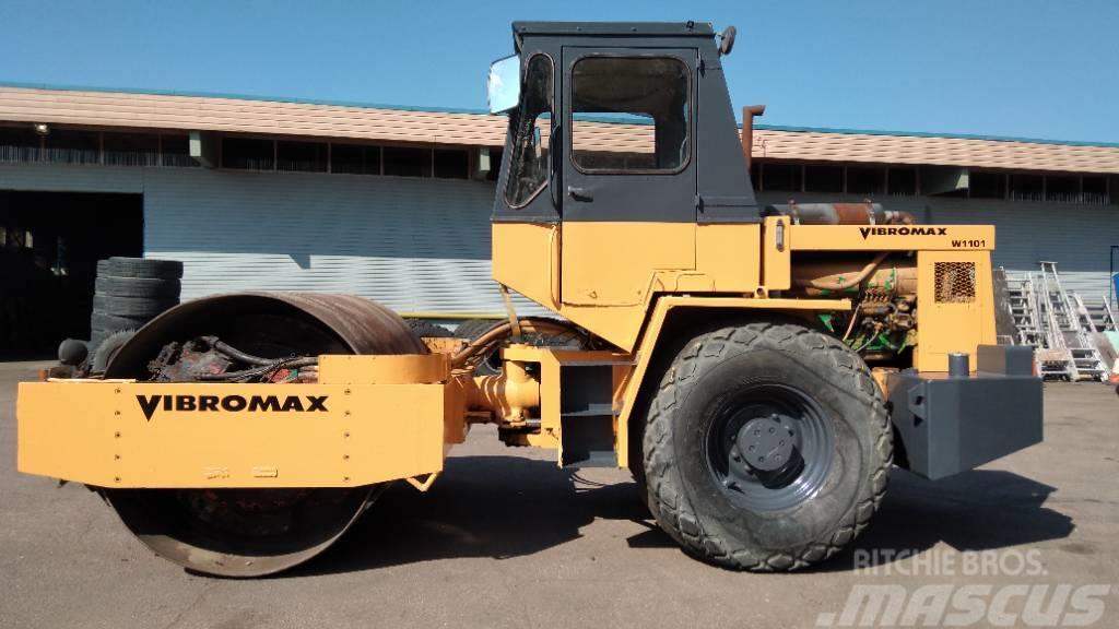 Vibromax W1101 Single drum rollers