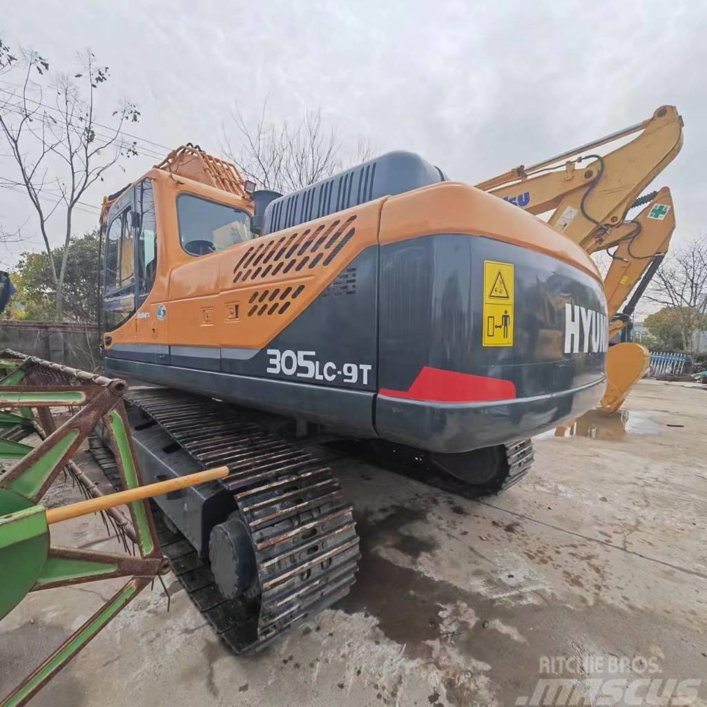 Hyundai Robex 305 LC-9T Crawler excavators