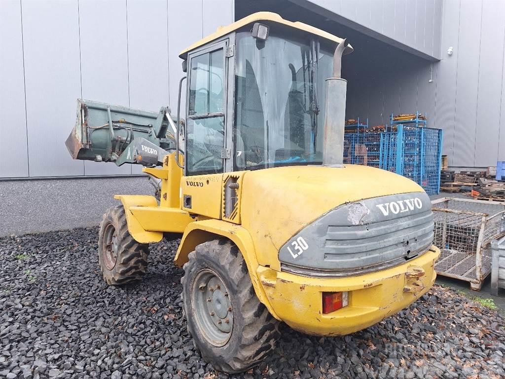 Volvo L30D -  (For parts) Wheel loaders