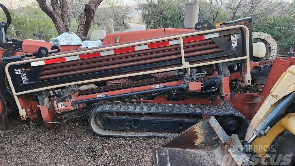 Ditch Witch JT 4020 Horizontal Directional Drilling Equipment