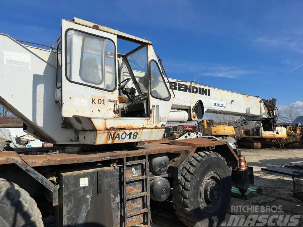 Bendini B206 Beta FOR PARTS Tracked cranes