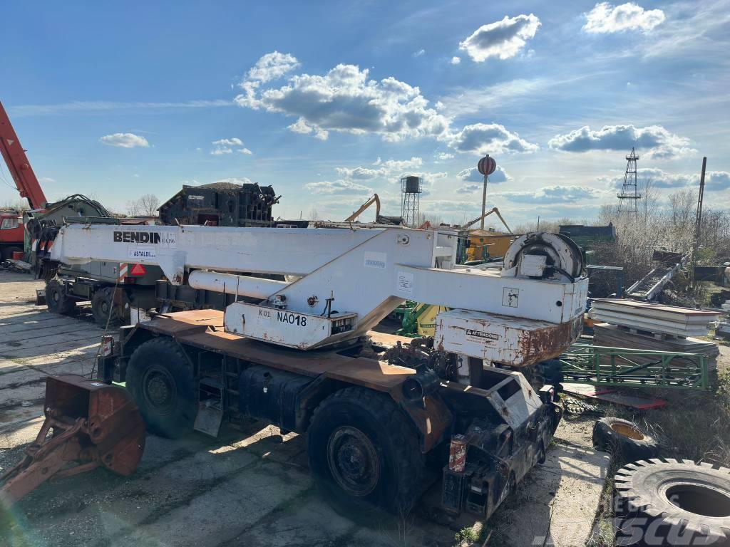 Bendini B206 Beta FOR PARTS Tracked cranes