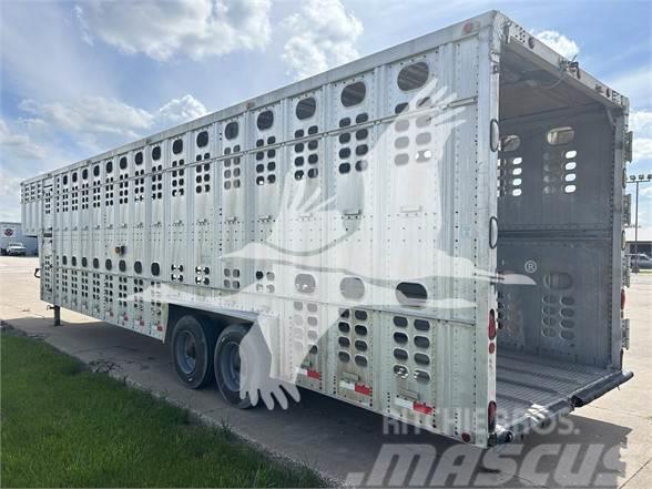 Wilson 32 STOCK Animal transport trailers