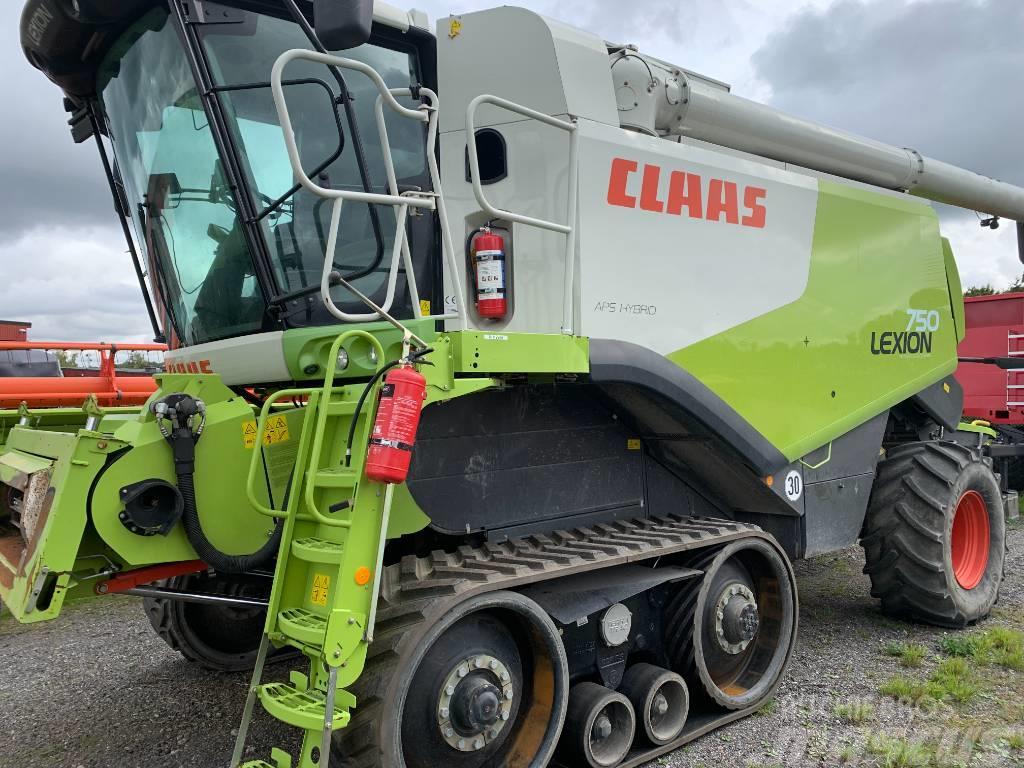 CLAAS Lexion 750 TT Combine harvesters