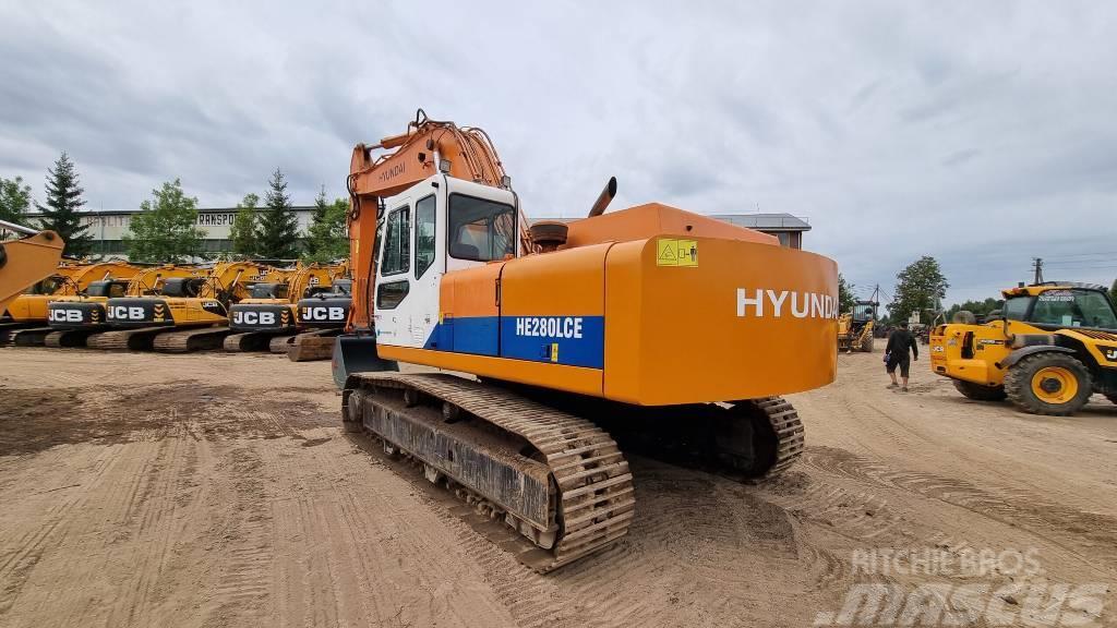 Hyundai Halla HE280LC Crawler excavators