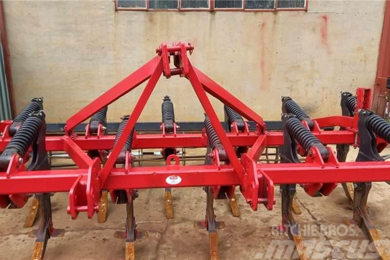 Ilgi 13 Tine Chisel Plough with Roller Other trucks