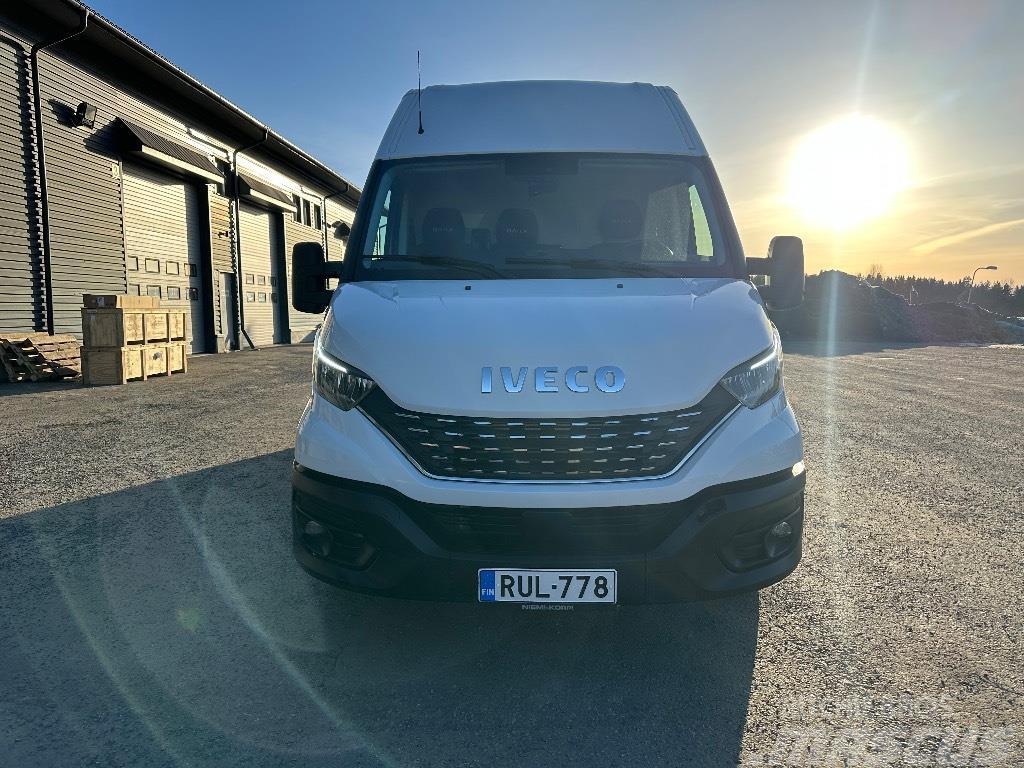 Iveco Daily 35S16A8 16m3 Panel vans