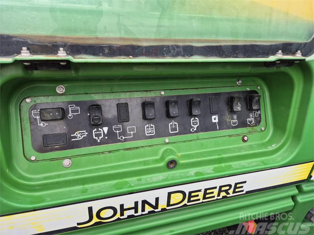 John Deere 962i Trailed sprayers