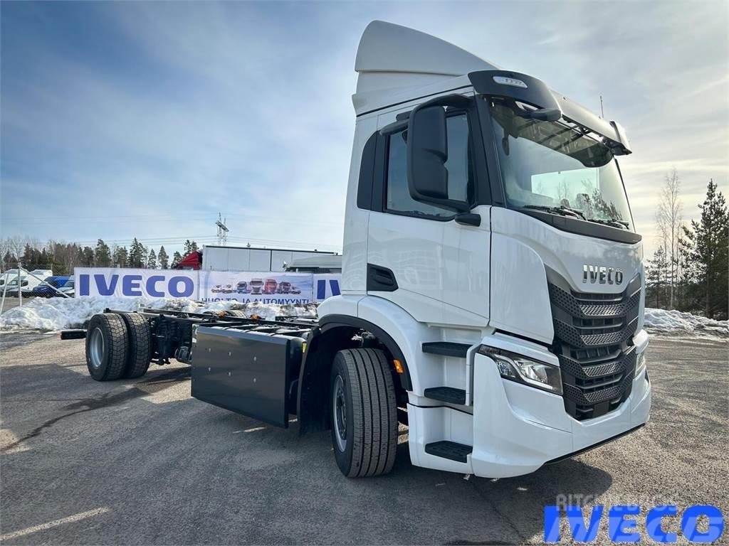 Iveco S-Way Chassis Cab trucks