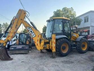 JCB 4CX