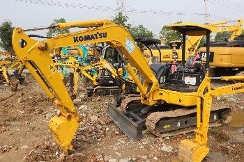 Komatsu PC 40