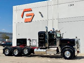 Peterbilt 389