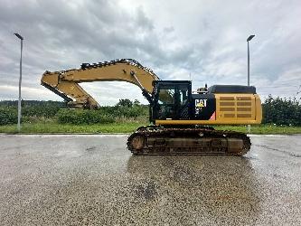 CAT 349 E