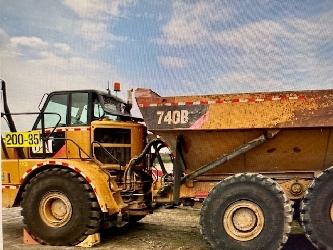 CAT 740 B
