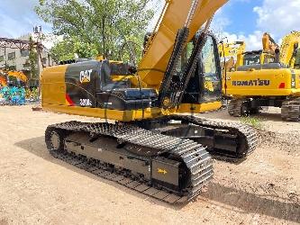 CAT 320 D 2