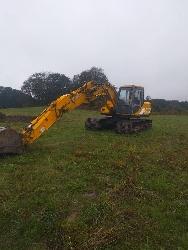 JCB JS 130