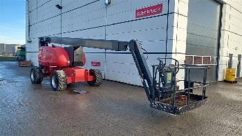 JLG 800AJ