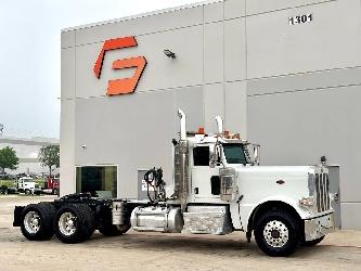 Peterbilt 389