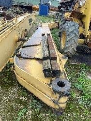 CAT 330B gravestik