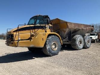 CAT 740