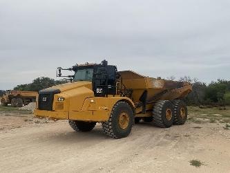 CAT 745