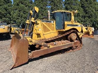 CAT D8T