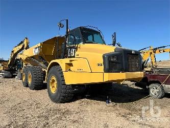 CAT 740B