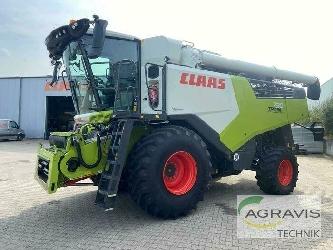 CLAAS TRION 730