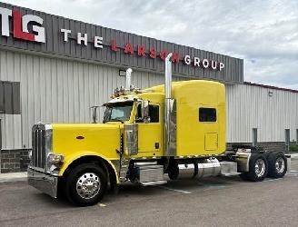 Peterbilt 389