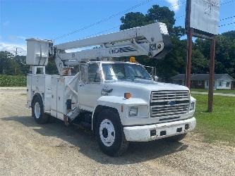 Ford F-800