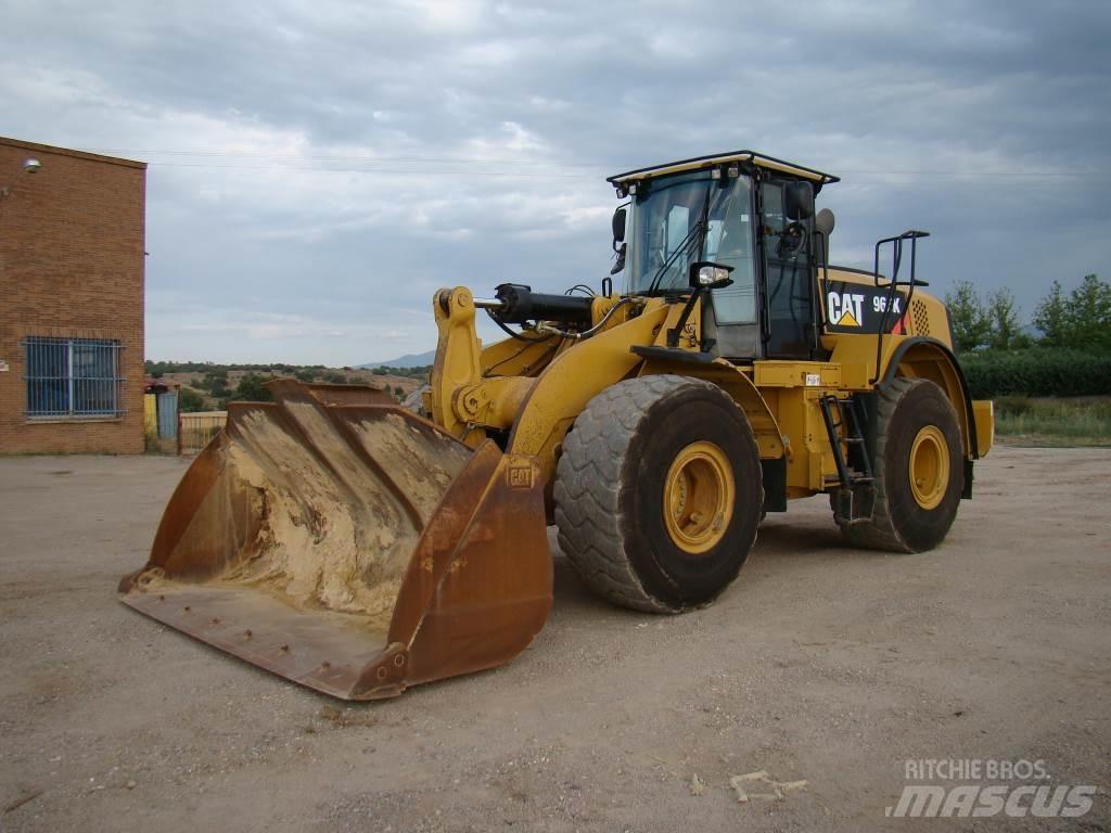 CAT 966 K Iekrāvēji uz riteņiem