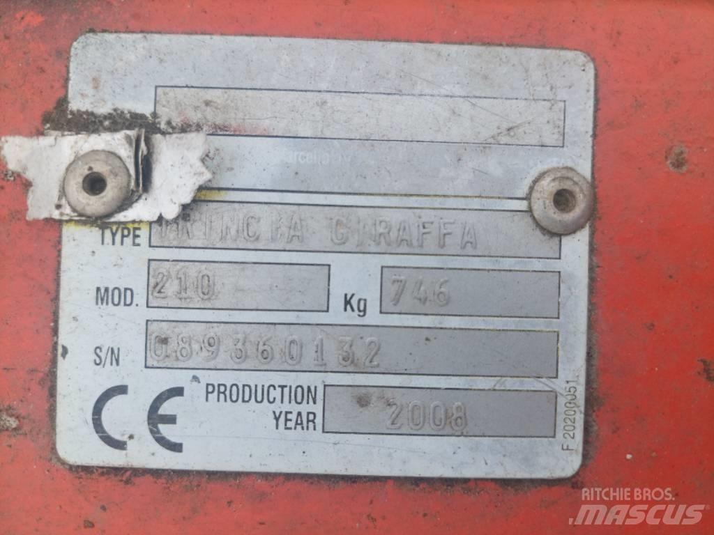 Maschio Giraffa 210 Pļaujmašīnas/pašgājēji