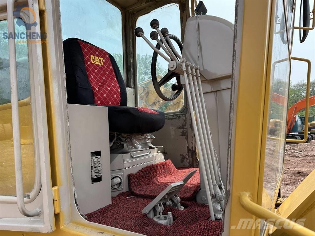 CAT 140G Greideri