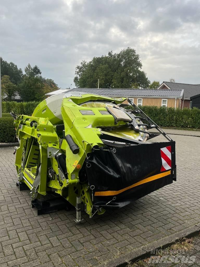 CLAAS Orbis 600 Demo Siena un lopbarības novākšanas mašīnu piederumi