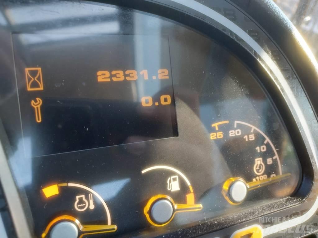 JCB 535-95 Teleskopiskie manipulatori