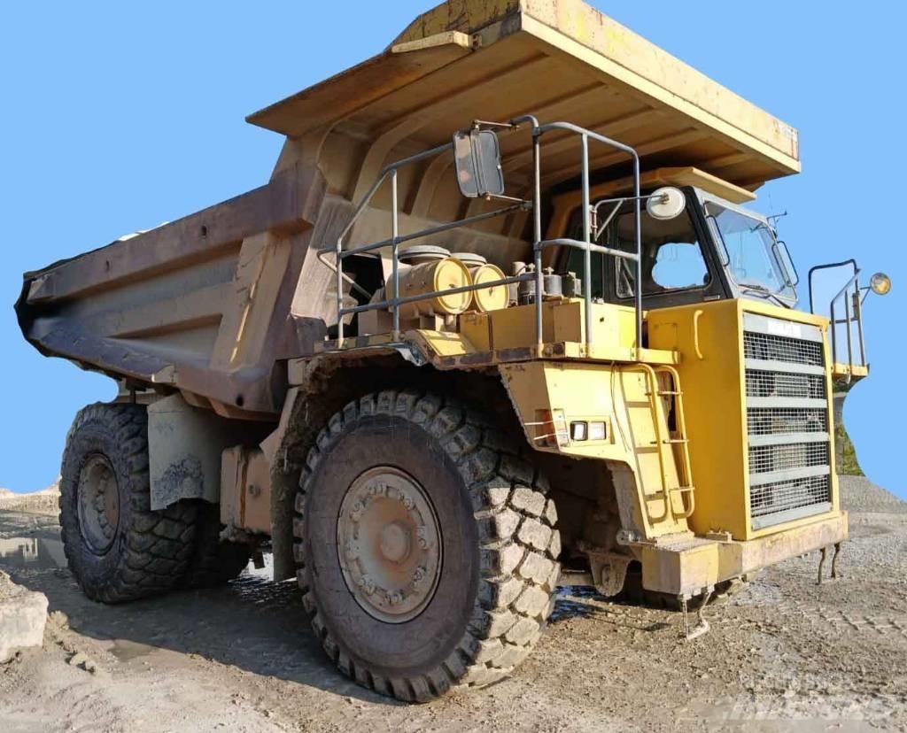 Komatsu HD 605-5 Karjeras kravas automašīnas