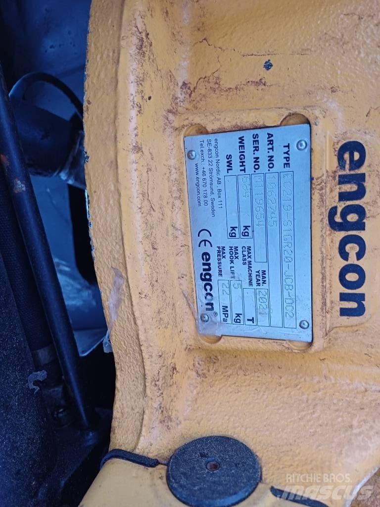 JCB JS 145 W Ekskavatori uz riteņiem