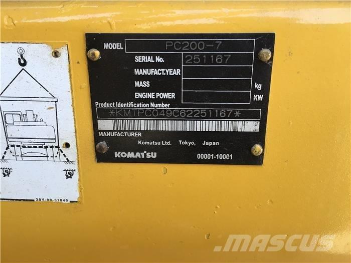 Komatsu PC 200-7 Kāpurķēžu ekskavatori