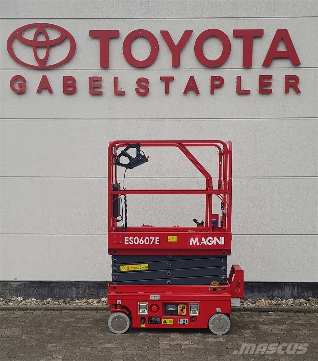 Magni ES0607E Šķerveida pacēlāji