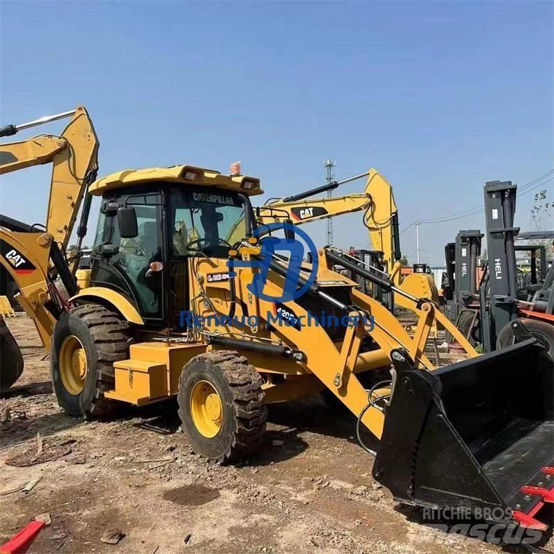 CAT 420F Iekrāvēji uz riteņiem