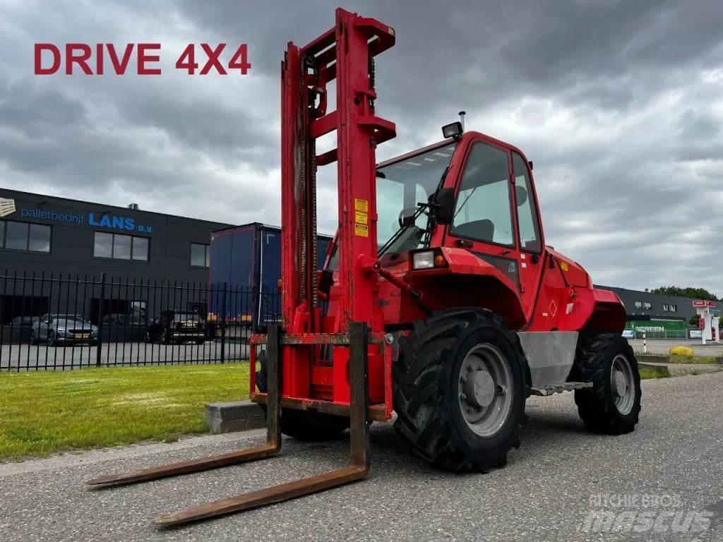 Manitou M30-4 4X4 Apvidus autokrāvējs