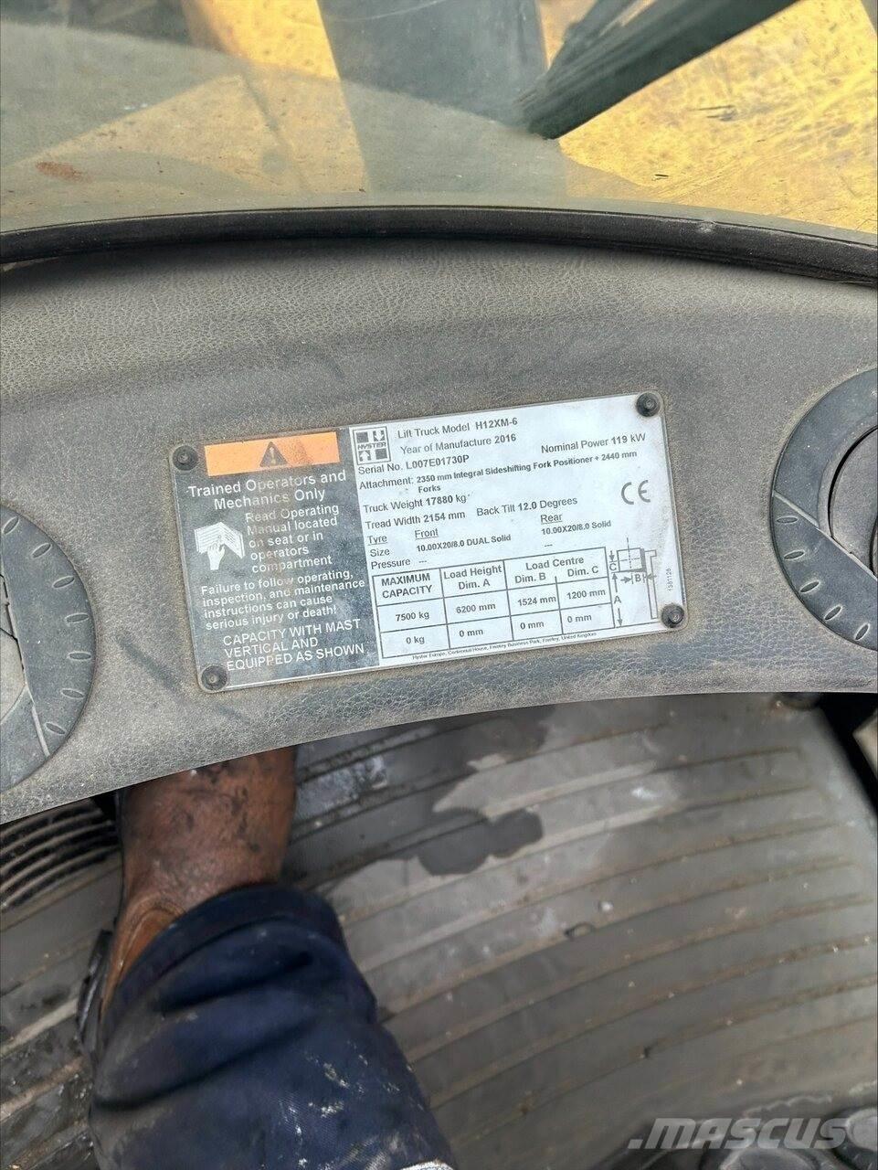 Hyster H12.00XM6 Tehnika ar dīzeļa dzinēju