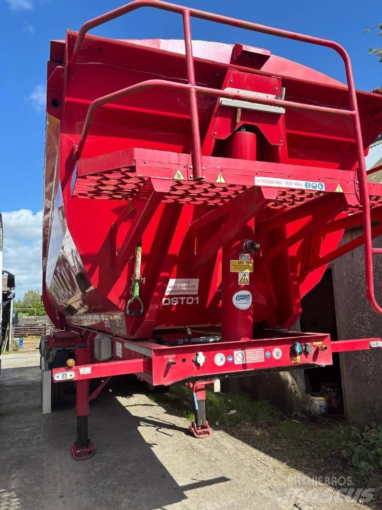 Fruehauf Halfpipe Piekabes pašizgāzēji