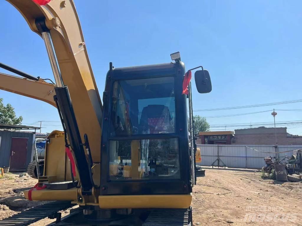 CAT 307 Kāpurķēžu ekskavatori