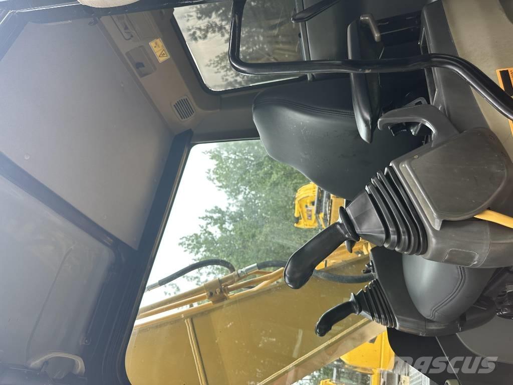 CAT 312D Kāpurķēžu ekskavatori